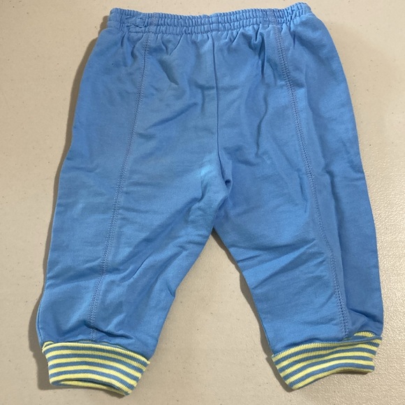 Authentic Baby, 3 Piece Set, 9 months, Jacket, pants and long sleeve Onesie - Picture 5 of 11